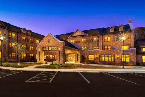 Wolkis-high-res-exterior-min